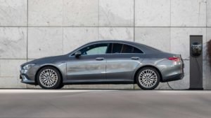Mercedes презентовал три гибридные модели - новый GLA , CLA Coupе, а также CLA Shooting Brake