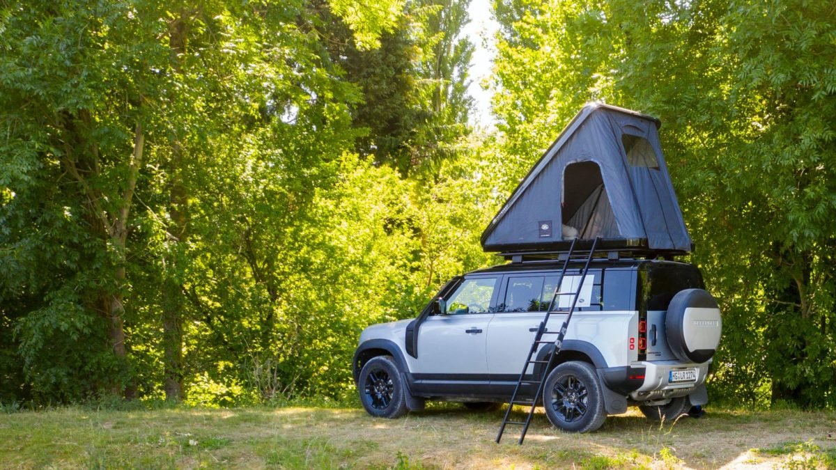 Палатка на крыше Land Rover Defender 2020