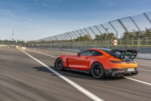 AMG GT Black Series поставил новый рекорд Нюрбургринга