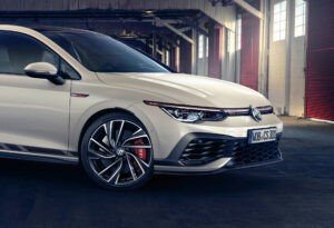 Презентован Volkswagen Golf GTI Clubsport и он стал заметно мощнее стандартной модификации