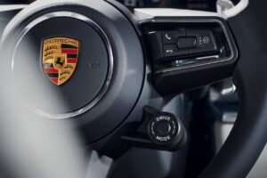 Представлен самый мощный Porsche Panamera