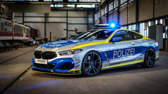 BMW M850i на полицейской службе