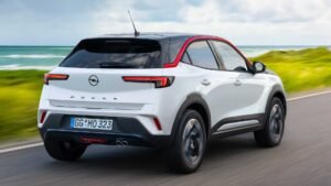 Opel везет в Украину доступный компактный кроссовер за 20 тысяч долларов